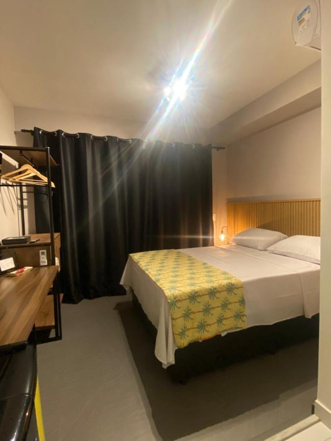 Apartamento A 50 Metros Do Shopping Frei Caneca São Paulo